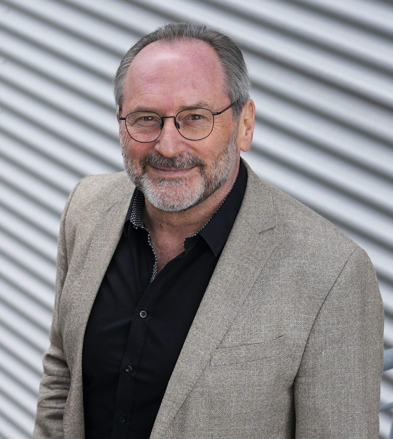 Dr. Gerhard Helm